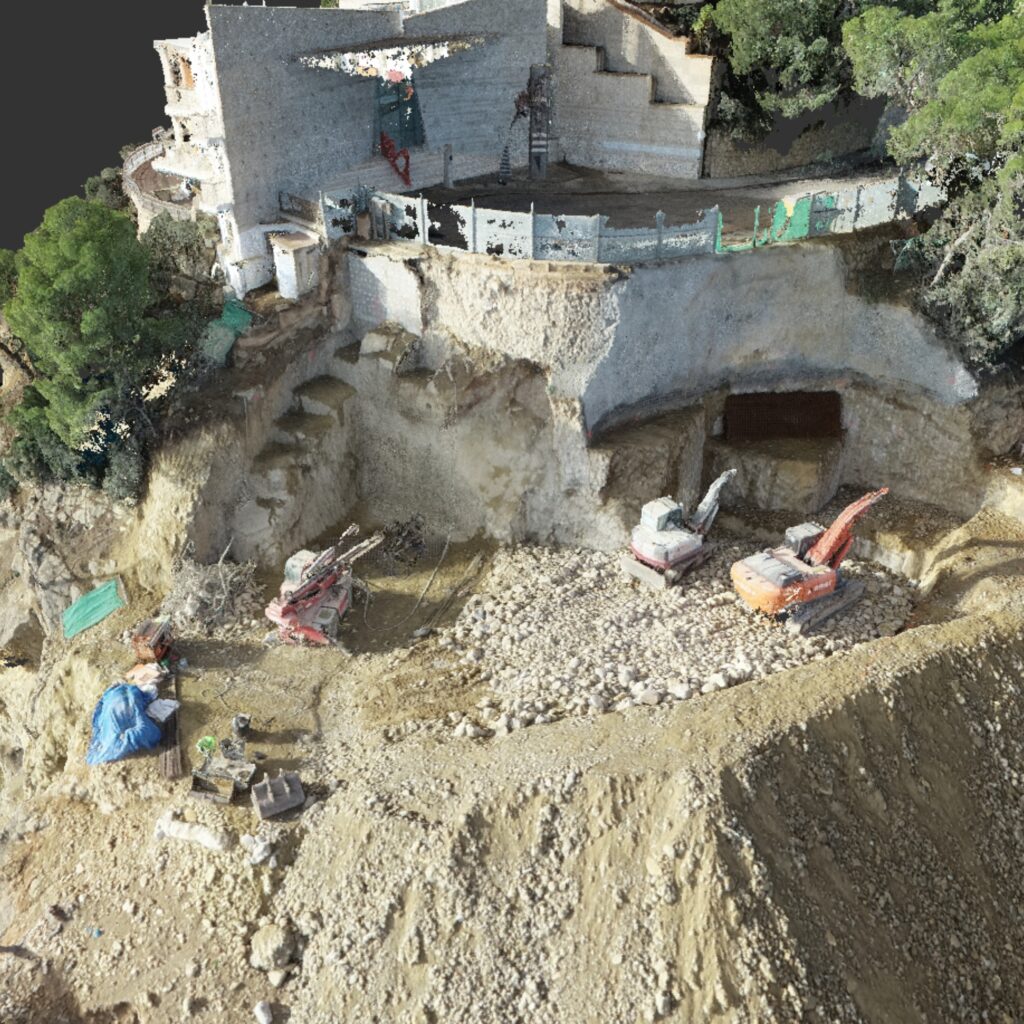 Reconstrucción 3D de excavación y movimiento de tierras en obra — levantamiento fotogramétrico de precisión para ingeniería civil y monitoreo de taludes.
